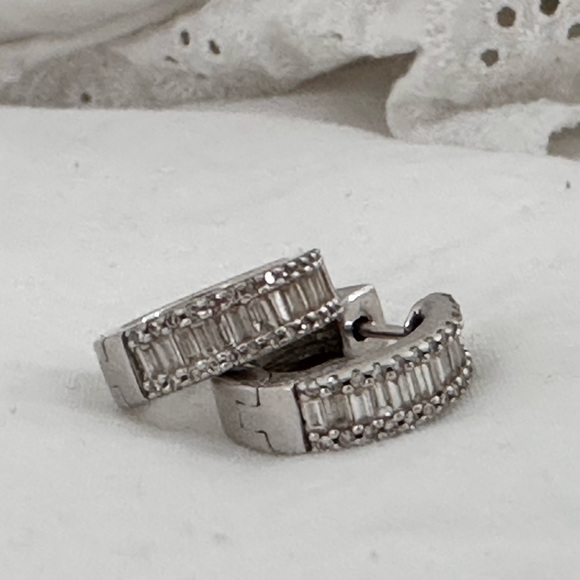 Jewelry - White gold 14k real Huggie earrings